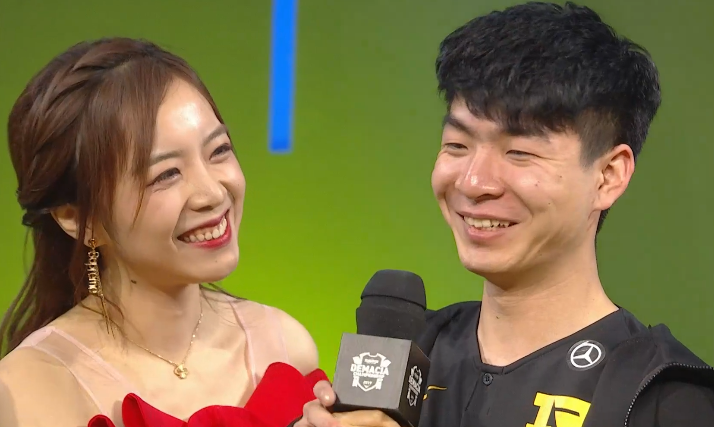 爱游戏-包含夺冠引发热议!,德布劳内在RNG比赛中反败为胜比赛高潮迭起的词条